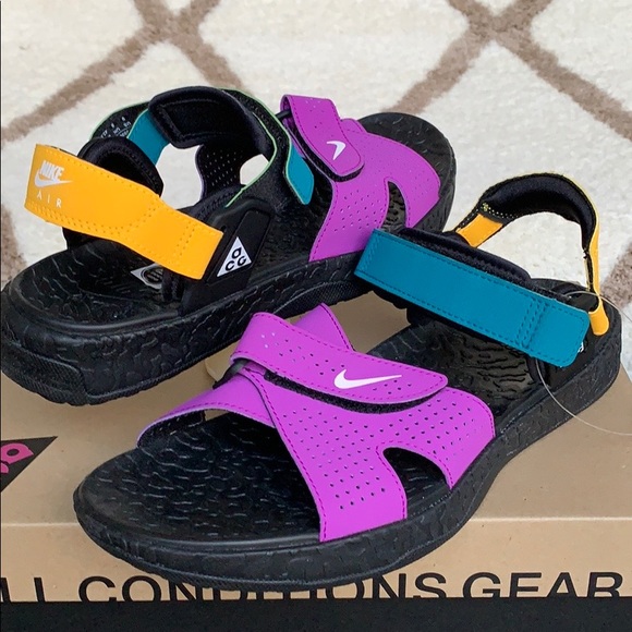 Meet your Posher, Vans - Picture 8 of 12